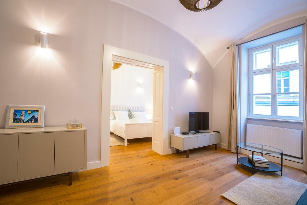Deluxe Apartment Talia Загреб Екстериор снимка